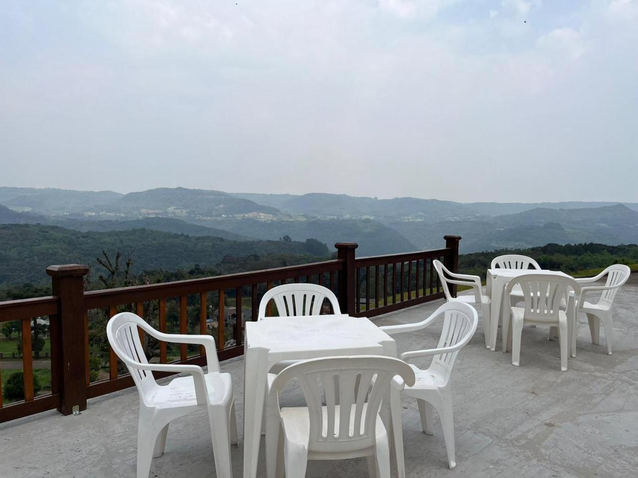 Residencial Encantos da Linha Bonita Vll Casa de férias Gramado
